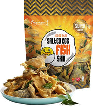 Load image into Gallery viewer, 新加坡香味 - 鹹蛋 (三文魚) 魚皮 FRAGRANCE Salted Egg Salmon Fish Skin 70 g #1207