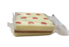 Load image into Gallery viewer, Nagoya Cake(Strawberry Flavor) 名古屋蛋糕(草莓/4pcs) 10.58oz(300g)  #5270
